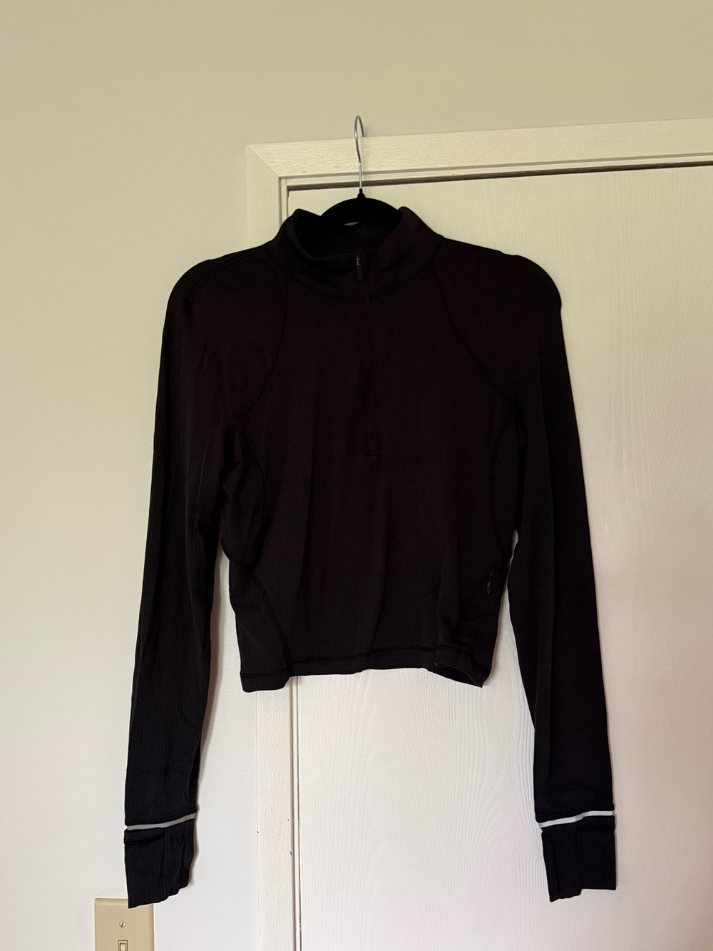 Lululemon It’s Rulu Ribbed Cropped Half Zip - Picture 4 of 7